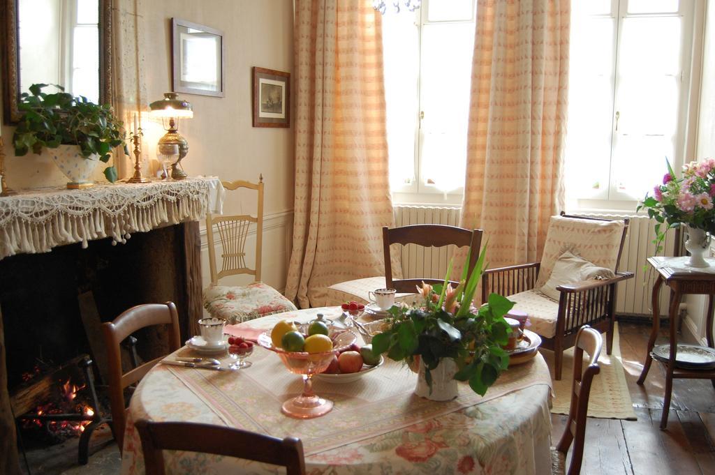 Bed and Breakfast Jardins Secrets Angoulême Exteriér fotografie