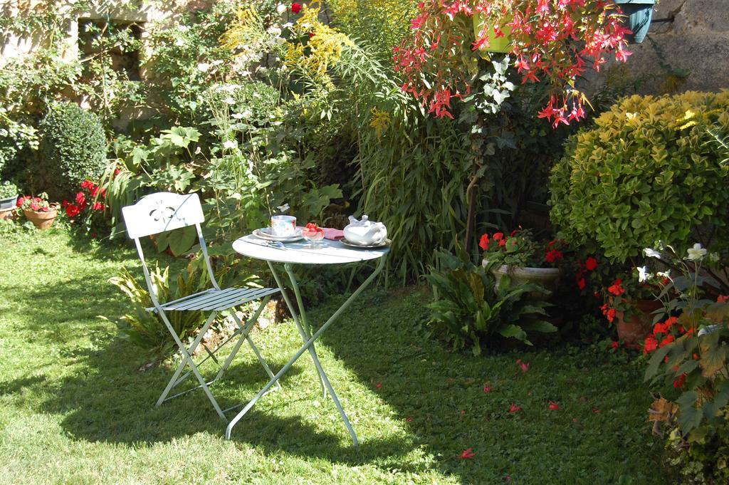 Bed and Breakfast Jardins Secrets Angoulême Exteriér fotografie